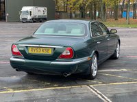 USED 2022 53 JAGUAR XJ8 V8 