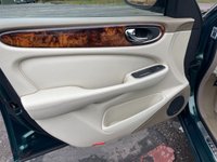 USED 2022 53 JAGUAR XJ8 V8 