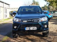 USED 2017 67 TOYOTA HI-LUX 2.4 ICON 4WD D-4D DCB 148 BHP www.suffolkcarcentre.co.uk - Located at Reydon