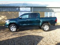 USED 2017 67 TOYOTA HI-LUX 2.4 ICON 4WD D-4D DCB 148 BHP www.suffolkcarcentre.co.uk - Located at Reydon