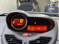 USED 2013 13 RENAULT TWINGO  1.2 16V Dynamique Hatchback 3dr Petrol Manual Euro 5 (75 ps) Air Con, Bluetooth, &pound;30 Tax