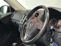USED 2013 13 VOLKSWAGEN TIGUAN 2.0 TDI BlueMotion Tech SE SUV 5dr Diesel DSG 4WD Euro 5 (s/s) (140 ps) DAB, Bluetooth, DSG, Belt Done