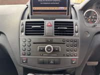 USED 2011 11 MERCEDES-BENZ C-CLASS 2.1 C200 CDI BLUEEFFICIENCY EXECUTIVE SE 4d 136 BHP 