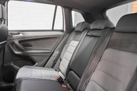 USED 2017 17 VOLKSWAGEN TIGUAN 2.0 R LINE TDI BMT 5d 148 BHP +HEATEDSEATS+APPLECARPLAY+DIGDASH+