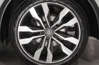 USED 2017 17 VOLKSWAGEN TIGUAN 2.0 R LINE TDI BMT 5d 148 BHP +HEATEDSEATS+APPLECARPLAY+DIGDASH+