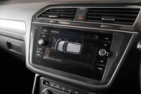 USED 2017 17 VOLKSWAGEN TIGUAN 2.0 R LINE TDI BMT 5d 148 BHP +HEATEDSEATS+APPLECARPLAY+DIGDASH+
