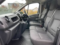 USED 2018 68 VAUXHALL VIVARO 1.6 L2H1 2900 SPORTIVE CDTI BITURBO S/S 125 BHP L2 LWB SPORTIVE GLEAMING BLACK