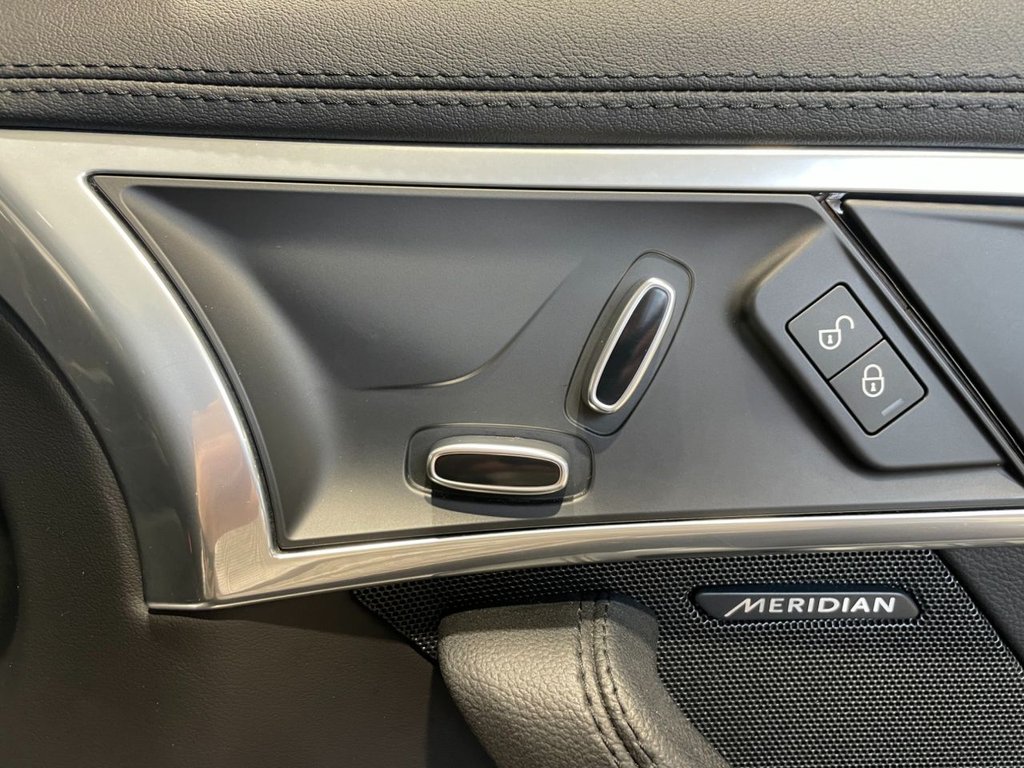 USED 2017 67 JAGUAR F-TYPE 2.0 I4 R-DYNAMIC 2d 296 BHP 