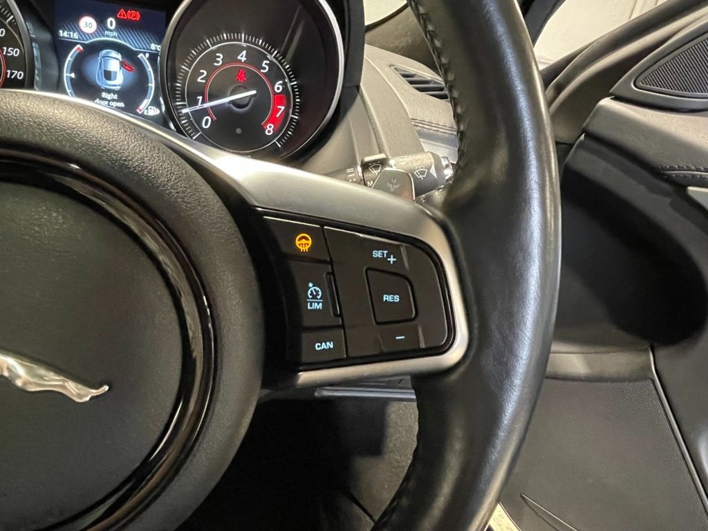 USED 2017 67 JAGUAR F-TYPE 2.0 I4 R-DYNAMIC 2d 296 BHP 