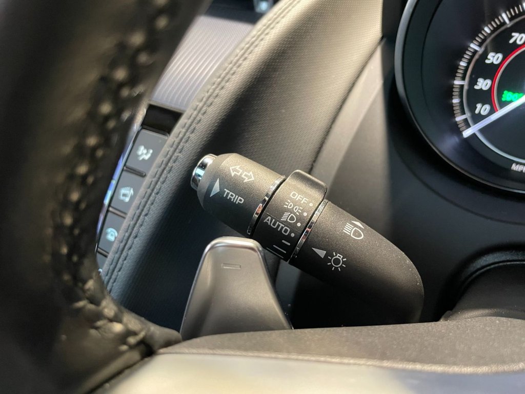 USED 2017 67 JAGUAR F-TYPE 2.0 I4 R-DYNAMIC 2d 296 BHP 