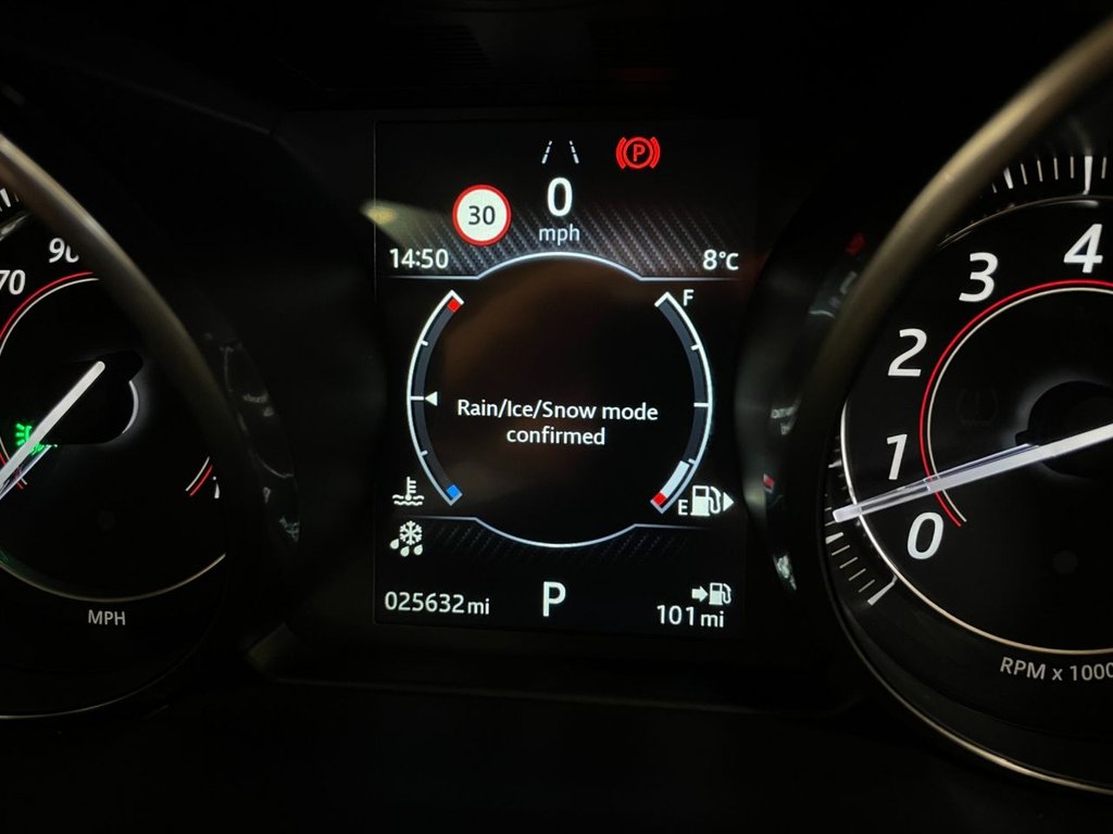 USED 2017 67 JAGUAR F-TYPE 2.0 I4 R-DYNAMIC 2d 296 BHP 