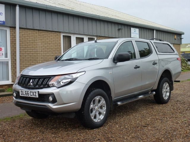 2016 66 Mitsubishi L200 2.4 DI-D 4X4 4LIFE DCB 151 BHP
