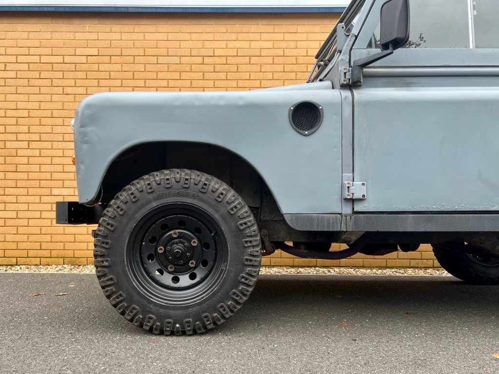 USED 1972 LAND ROVER SERIES 111 88 // 2.3 // 4CYL // 74 BHP // Px swap 