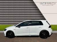 USED 2019 19 VOLKSWAGEN GOLF 2.0 R TSI 4MOTION DSG 5d 296 BHP PAN ROOF | 19" ALLOY | CARPLAY