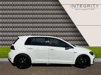 USED 2019 19 VOLKSWAGEN GOLF 2.0 R TSI 4MOTION DSG 5d 296 BHP PAN ROOF | 19" ALLOY | CARPLAY