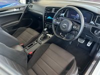 USED 2019 19 VOLKSWAGEN GOLF 2.0 R TSI 4MOTION DSG 5d 296 BHP PAN ROOF | 19" ALLOY | CARPLAY