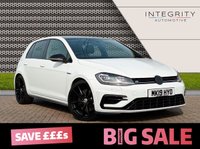 USED 2019 19 VOLKSWAGEN GOLF 2.0 R TSI 4MOTION DSG 5d 296 BHP PAN ROOF | 19" ALLOY | CARPLAY