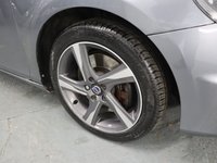 USED 2015 64 VOLVO V40 2.0 D4 R-DESIGN LUX NAV 5d 187 BHP LOADS OF FACTORY EXTRAS