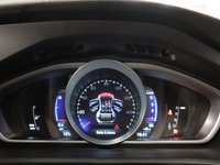 USED 2015 64 VOLVO V40 2.0 D4 R-DESIGN LUX NAV 5d 187 BHP LOADS OF FACTORY EXTRAS