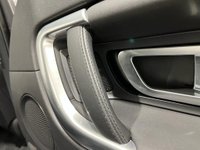 USED 2016 16 LAND ROVER DISCOVERY SPORT 2.0 TD4 HSE 5d 180 BHP Extremely well maintained hosting a Full Landrover Dealer Service record, High specification 7 seater, panoramic glass roof, full ebony leather