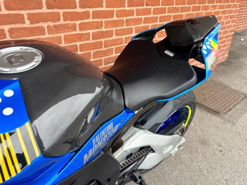 USED 2015 15 YAMAHA R1M YZF // R1M 15 // 1000cc // AGV Rossi Shark Edition // Px swap 