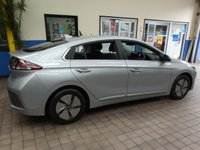 USED 2022 71 HYUNDAI IONIQ 1.6 PREMIUM 5d 140 BHP NEARLY NEW BARGAIN SAT NAV HEATED SEATS CAMERA HYUNDAI WARRANTY TILL JAN 2027