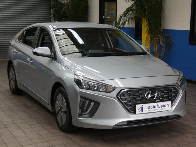 2022 71 Hyundai Ioniq 1.6 PREMIUM 5d 140 BHP