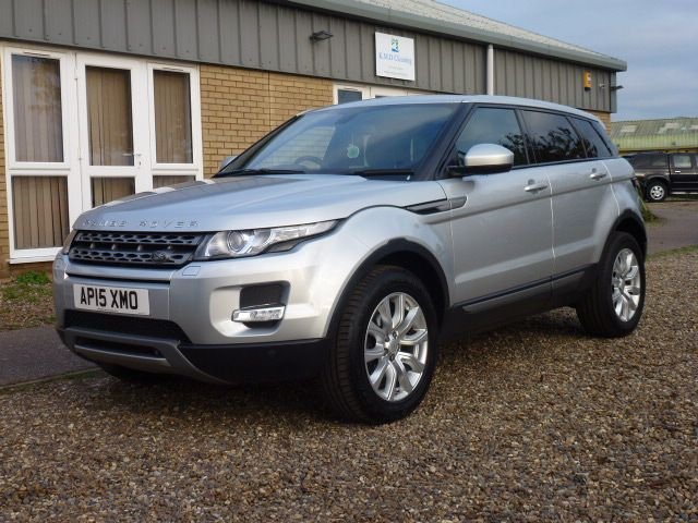 2015 15 Land Rover Range Rover Evoque 2.2 SD4 PURE TECH 5d 190 BHP