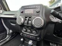 USED 2011 61 JEEP WRANGLER 2.8L SAHARA CRD 2d AUTO 197 BHP CHELSEA TRUCK Co