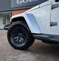 USED 2011 61 JEEP WRANGLER 2.8L SAHARA CRD 2d AUTO 197 BHP CHELSEA TRUCK Co