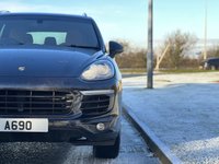 USED 2015 15 PORSCHE CAYENNE 3.0 D V6 TIPTRONIC S 5d 262 BHP 21" 911 Turbo Design Alloys