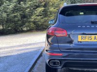 USED 2015 15 PORSCHE CAYENNE 3.0 D V6 TIPTRONIC S 5d 262 BHP 21" 911 Turbo Design Alloys