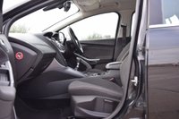 USED 2012 12 FORD FOCUS 1.6 TITANIUM 5d 148 BHP 