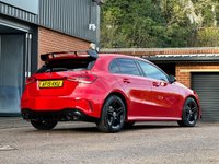 USED 2019 19 MERCEDES-BENZ A-CLASS 1.5L A 180 D AMG LINE EXECUTIVE 5d AUTO 114 BHP 45 AMG STYLING PACKAGE