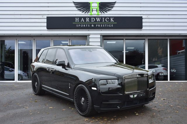 2020 Rolls-Royce Cullinan 6.7 V12 BLACK BADGE 5d 592 BHP