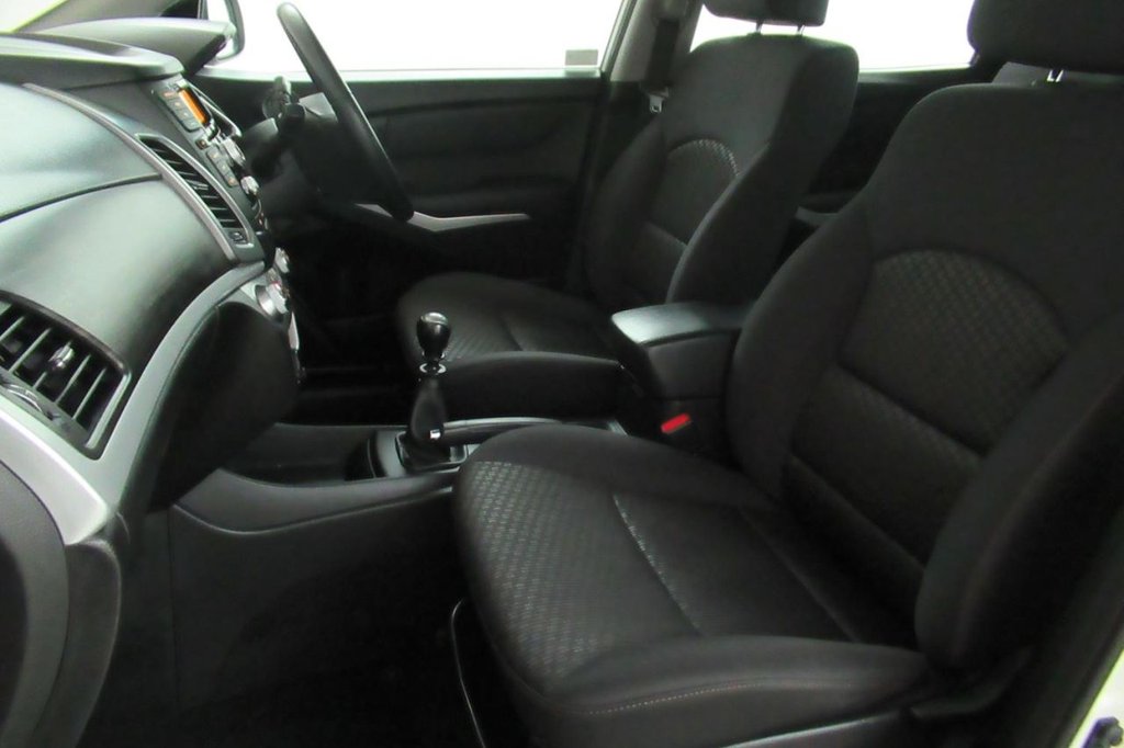 USED 2016 16 SSANGYONG KORANDO 2.2 SE 5d 176 BHP 