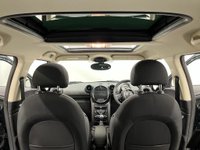 USED 2013 62 MINI COUNTRYMAN 1.6 COOPER S ALL4 5d 184 BHP Panoramic glass slide roof, privacy glass