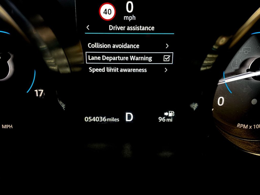 USED 2018 18 JAGUAR XF 3.0 D V6 S 4d 296 BHP 