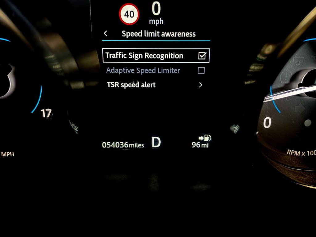 USED 2018 18 JAGUAR XF 3.0 D V6 S 4d 296 BHP 