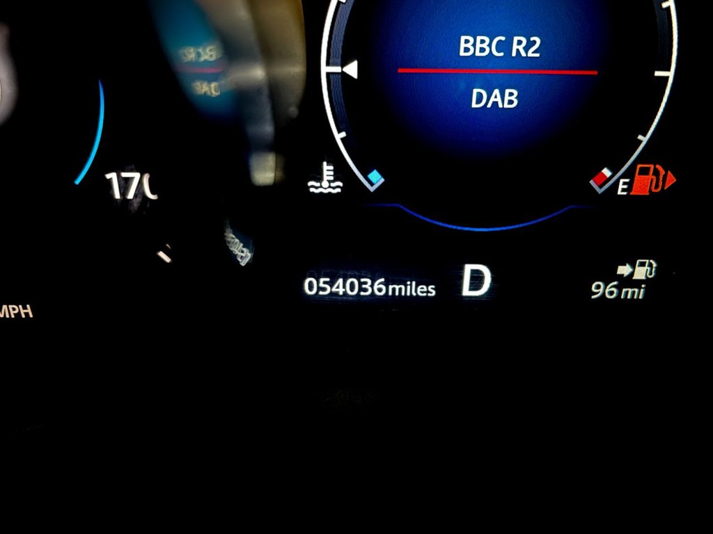 USED 2018 18 JAGUAR XF 3.0 D V6 S 4d 296 BHP 