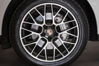 USED 2017 17 PORSCHE MACAN 3.0 D S PDK 5d 258 BHP +NATIONWIDE DELIVERY AVAILABLE+
