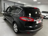 USED 2014 14 FORD S-MAX 2.0 TITANIUM TDCI 5d 138 BHP * PARK SENSORS * ALLOYS * PRIVACY * CLIMATE * 7 SEATS *