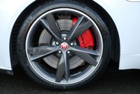 USED 2017 17 JAGUAR F-TYPE R 5.0 V8 SUPERCHARGED AWD AUTO COUPE [550 BHP] FACELIFT 