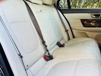 USED 2009 59 JAGUAR XF 3.0 V6 S PREMIUM LUXURY 4d 275 BHP MASSIVE SPEC / LOW MILEAGE / AUTOMATIC / SATELLITE NAVIGATION