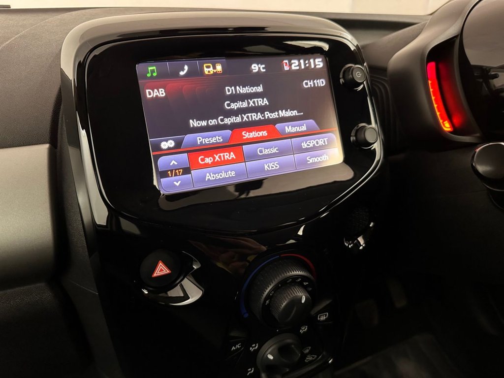 USED 2016 16 CITROEN C1 1.2 PURETECH FLAIR 3d 