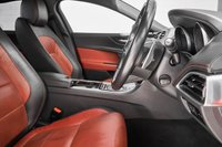 USED 2017 17 JAGUAR XE 2.0 GTDI R-SPORT 4d 237 BHP +NATIONWIDE DELIVERY AVAILABLE+