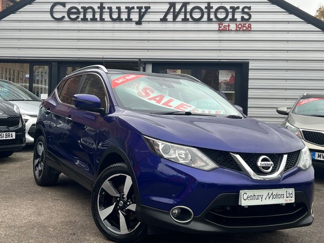2015 15 Nissan Qashqai 1.6 dCi N-Tec PLUS (Smart Vision) 5dr - GLASS ROOF