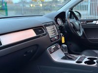 USED 2013 13 VOLKSWAGEN TOUAREG 3.0 V6 R-LINE TDI BLUEMOTION TECHNOLOGY 5d 202 BHP 