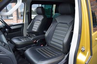 USED 2020 M VOLKSWAGEN TRANSPORTER 2.0 T32 TDI P/V HIGHLINE 148 BHP VATQ / VOSSEN / THULE ROOF BOX
