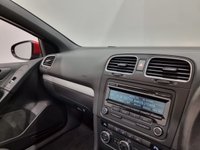 USED 2013 13 VOLKSWAGEN GOLF 1.6 SE TDI BLUEMOTION TECHNOLOGY 2d 104 BHP Stylish Convertible